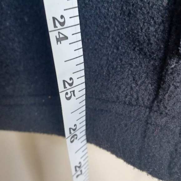 Men's Black Fleece Pullover Quarter Zip. Size: Small - Picture 12 of 15